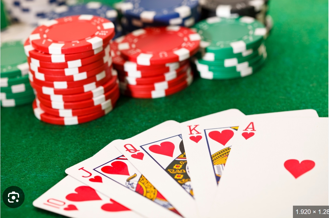 Giới thiệu tổng quan về Poker 77win